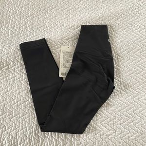 NWT black lululemon align HR pant 25”